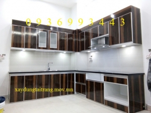mẫu thi công tủ bếp Acrylic chữ L