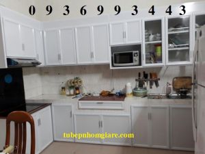 tủ bếp nhôm sơn tĩnh điện