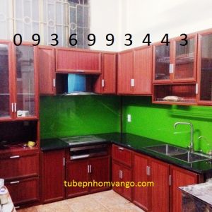 thi công tủ bếp nhôm vân gỗ