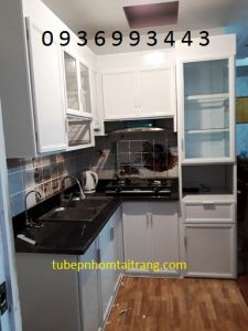 tủ bếp nhôm sơn tĩnh điện