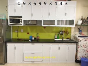 mẫu tủ bếp nhôm chữ I