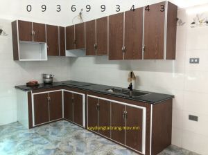 mẫu thiết kế tủ bếp nhôm kính cánh hệ Zang Lee