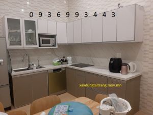 tủ bếp nhôm hệ cánh Zanglee mặt cánh aluminum