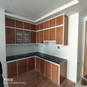 tu bep nhom canh alu van go