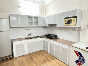 Tủ bếp hệ cánh XingFa VN trắng