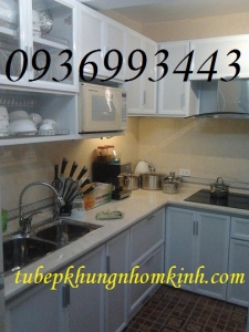 tủ bếp nhôm sơn tĩnh điện chữ L