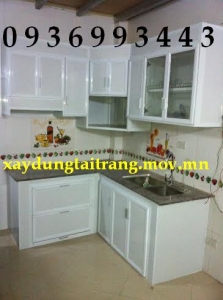 thiet ke tu bep nhom son tinh dien