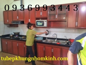 thi công tủ bếp nhôm vân gỗ
