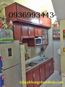 tủ bếp nhôm vân gỗ
