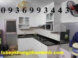 tu bep nhom son tinh dien