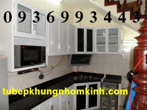 tu bep nhom kinh